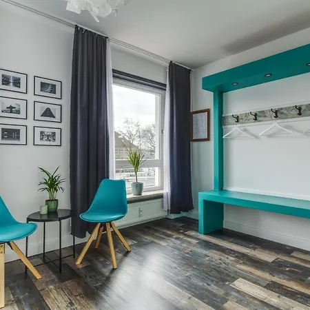 Design 1st Floor Near Station * 卡尔斯鲁厄