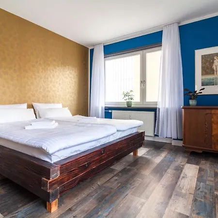 Zentrales 130 Qm Design-appartement Mit Extras דירה קרלסרוהה