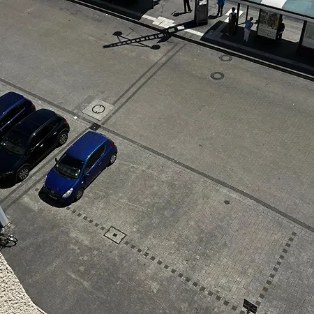 Design 1st Floor Near Station *